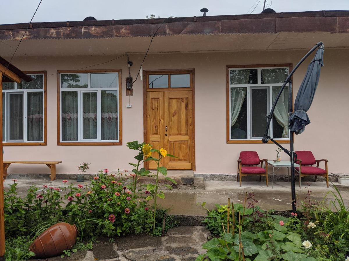 Tatev Guest House Exterior photo